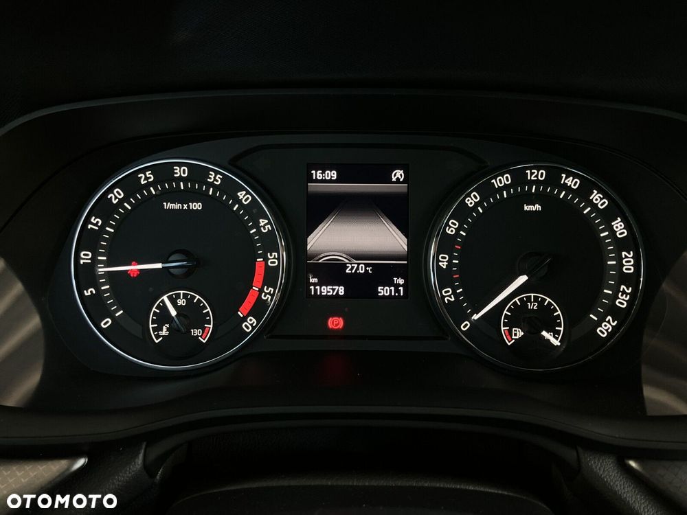 Skoda Octavia 2.0 TDI Ambition - 16