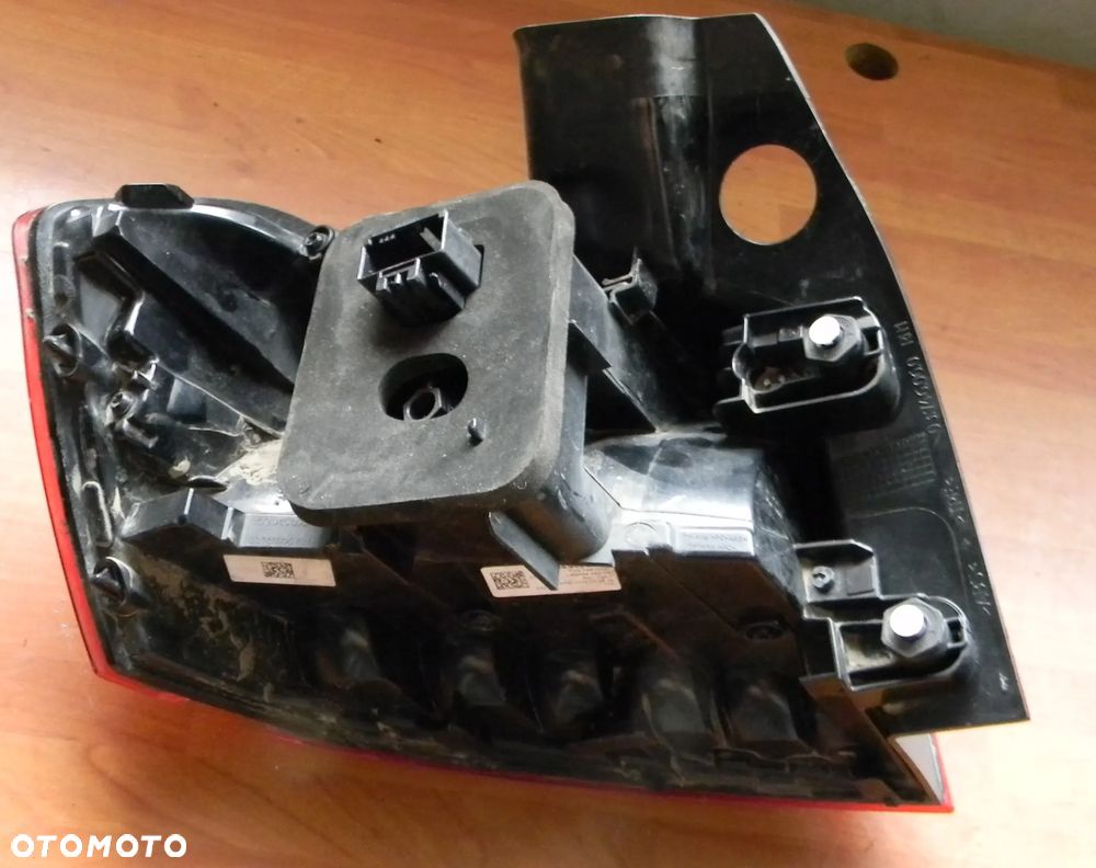 lampa prawa tył VW PASSAT B8 KOMBI EUROPA - 7