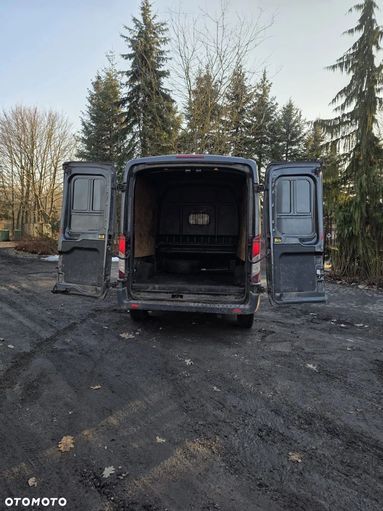 Ford TRANSIT - 2