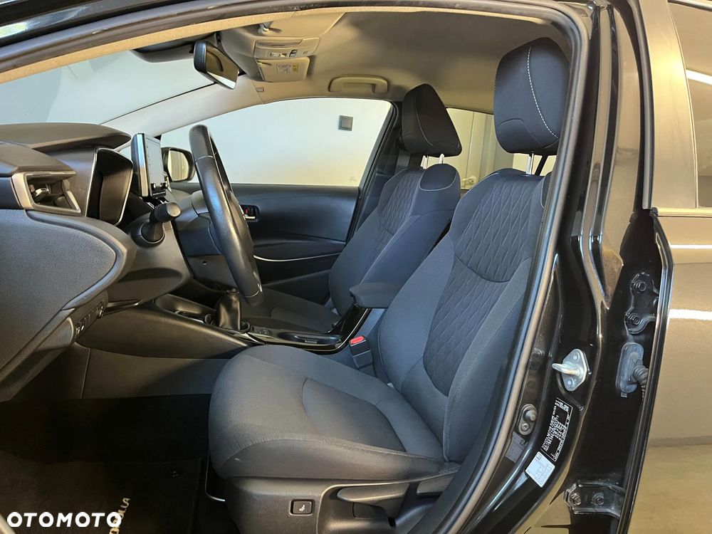 Toyota Corolla 1.6 Comfort - 11