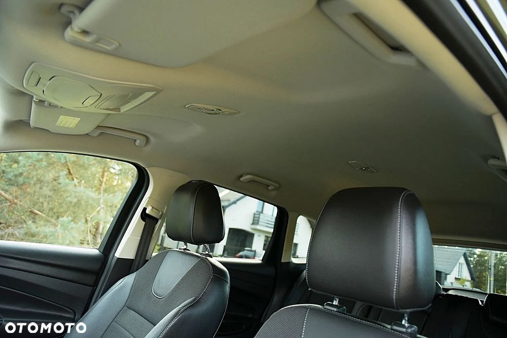 Ford Kuga 2.0 TDCi 4x4 Individual - 27
