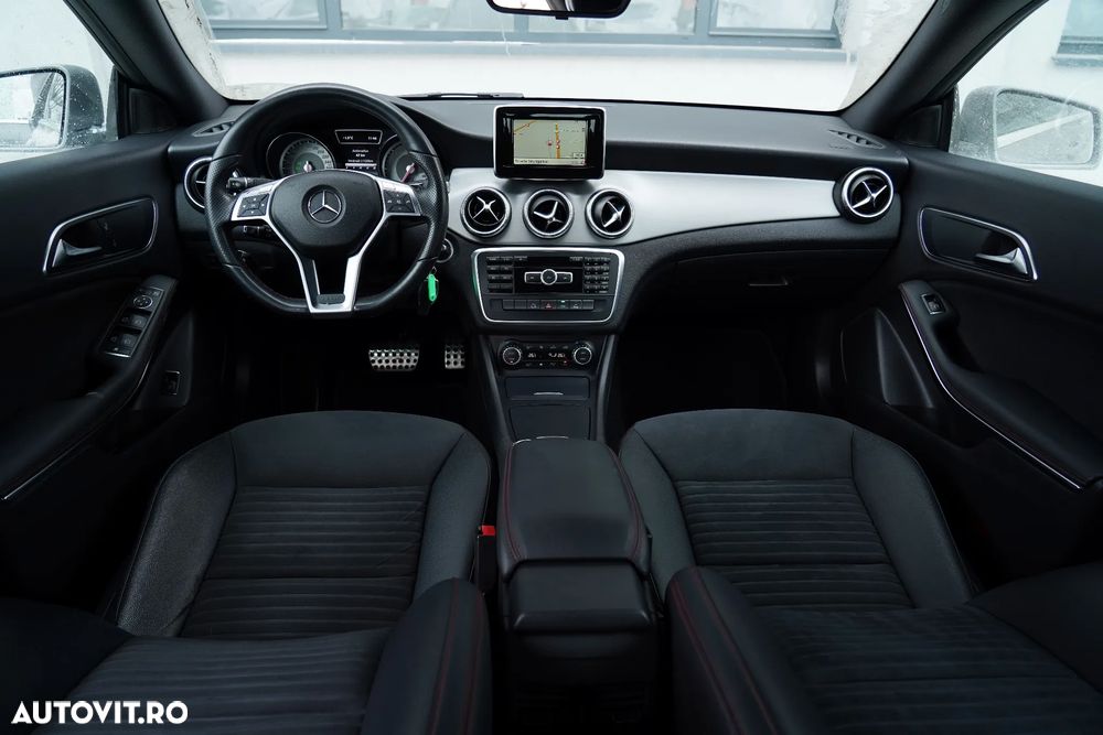 Mercedes-Benz CLA 220 d 7G-DCT AMG Line - 13