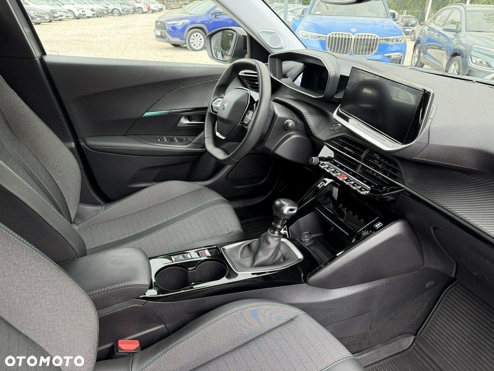 Peugeot 2008 1.2 PureTech Allure Pack S&S - 18