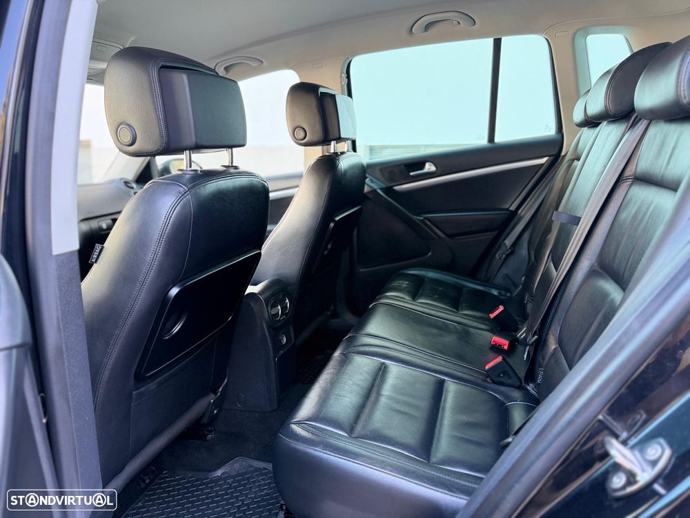 VW Tiguan 1.4 TSI 4Motion Exclusive - 22