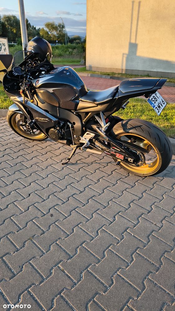 Honda CBR - 2