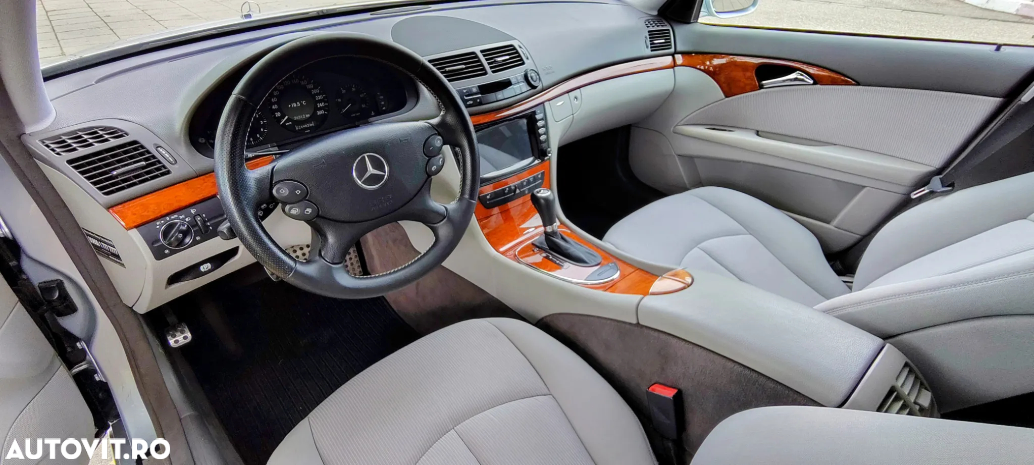 Mercedes-Benz E 220 T CDI Automatik Avantgarde - 10