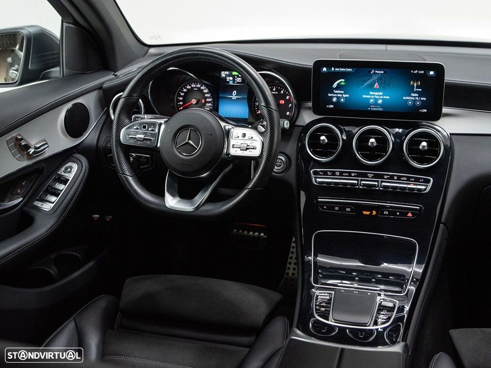 Mercedes-Benz GLC 300 - 21