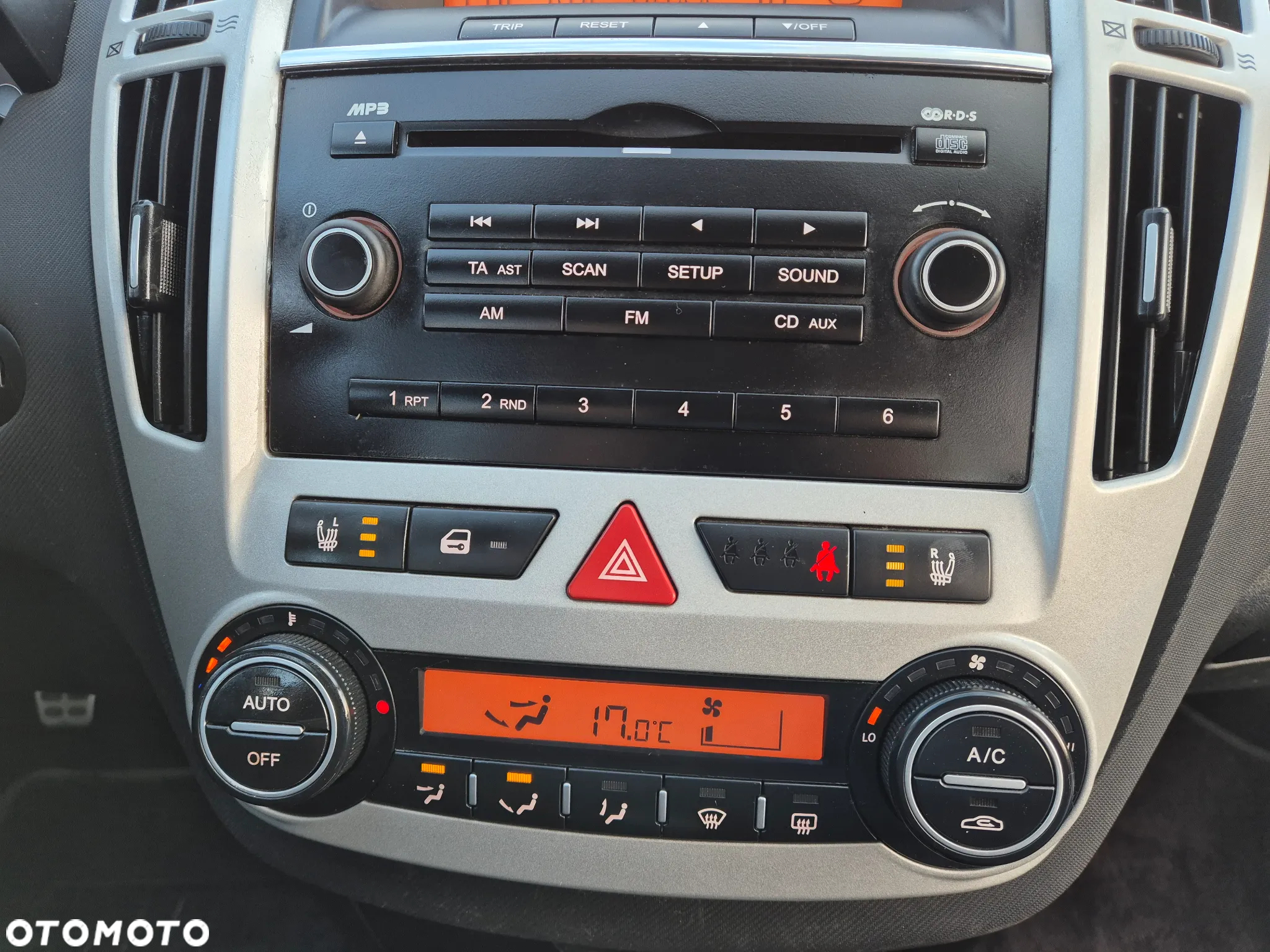 Kia Ceed 2.0 CRDi EX - 15