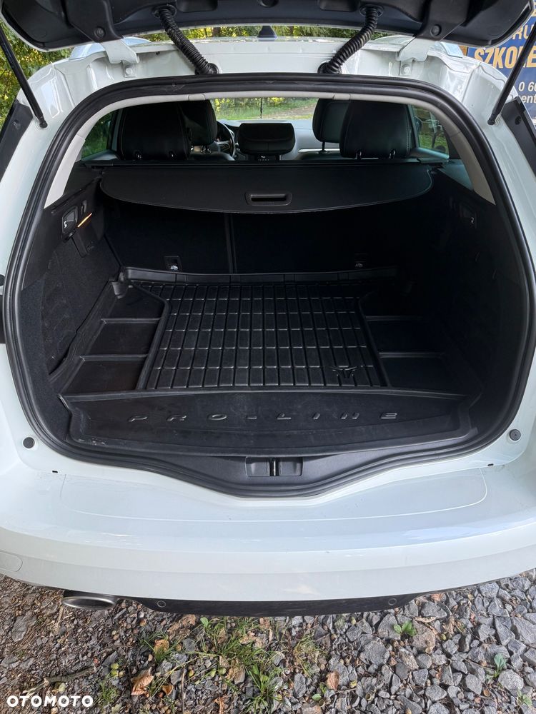 Renault Megane 1.5 Blue dCi Intens - 5