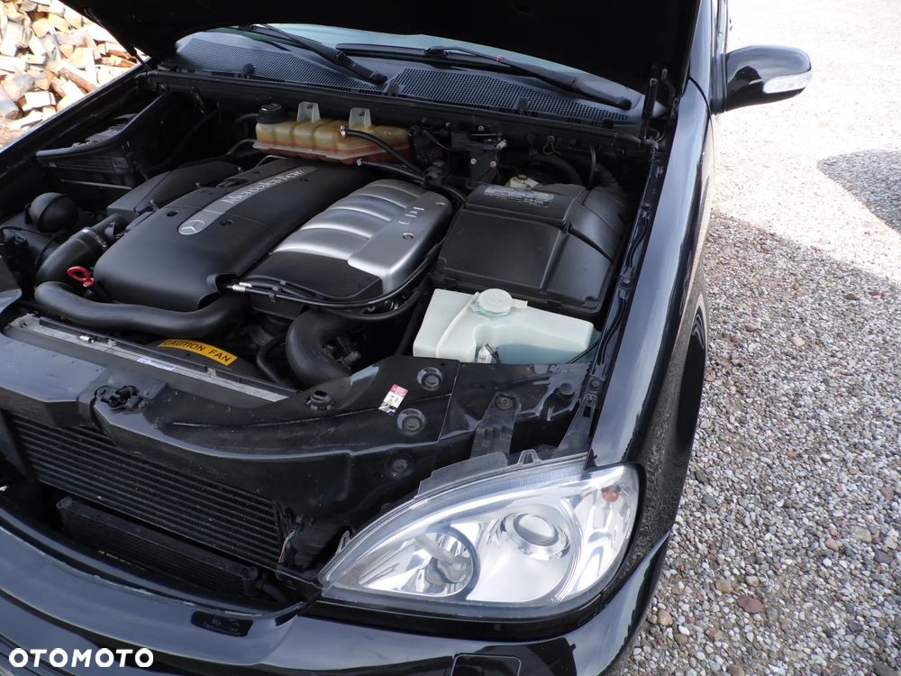 Mercedes-Benz ML - 15
