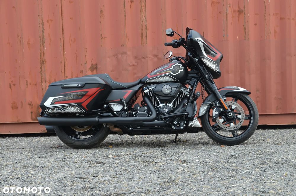 Harley-Davidson Touring Street Glide - 9