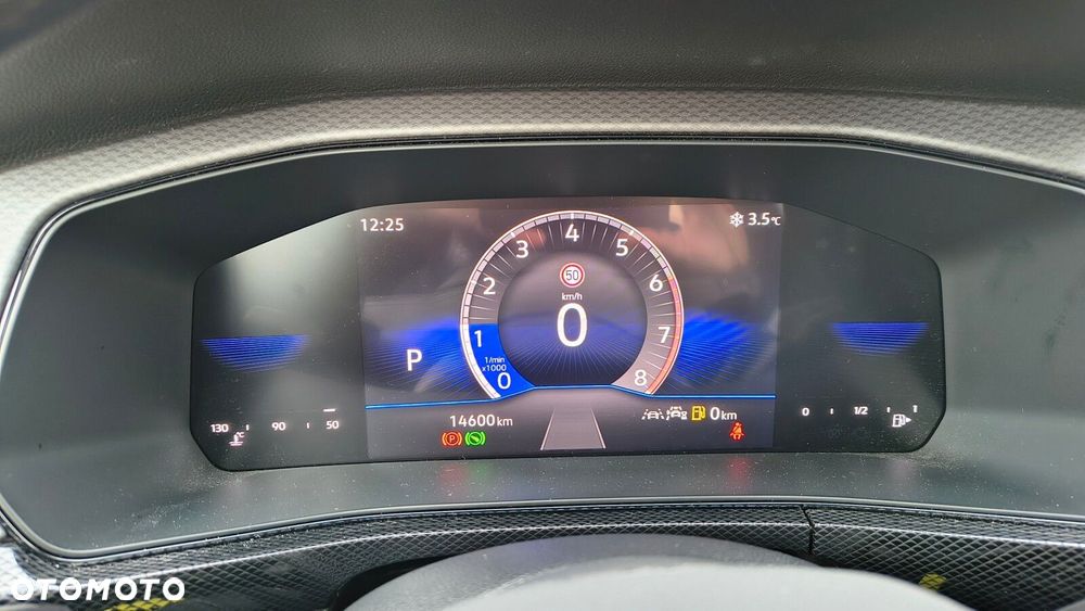 Volkswagen T-Cross - 14