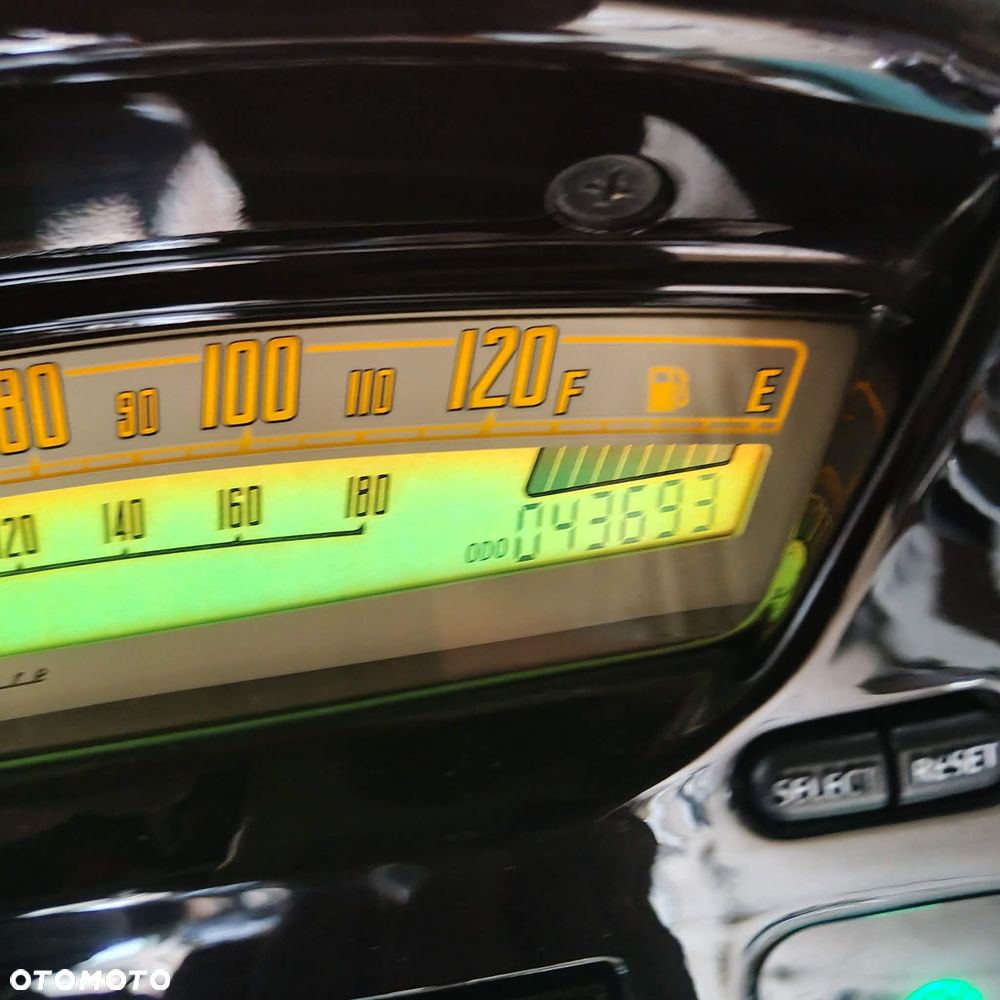 Yamaha Venture - 10