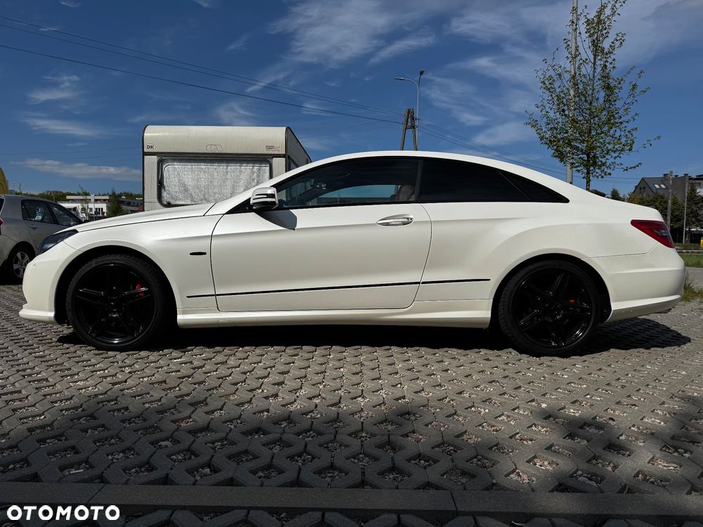 Mercedes-Benz Klasa E 350 BlueEffICIENCY - 8