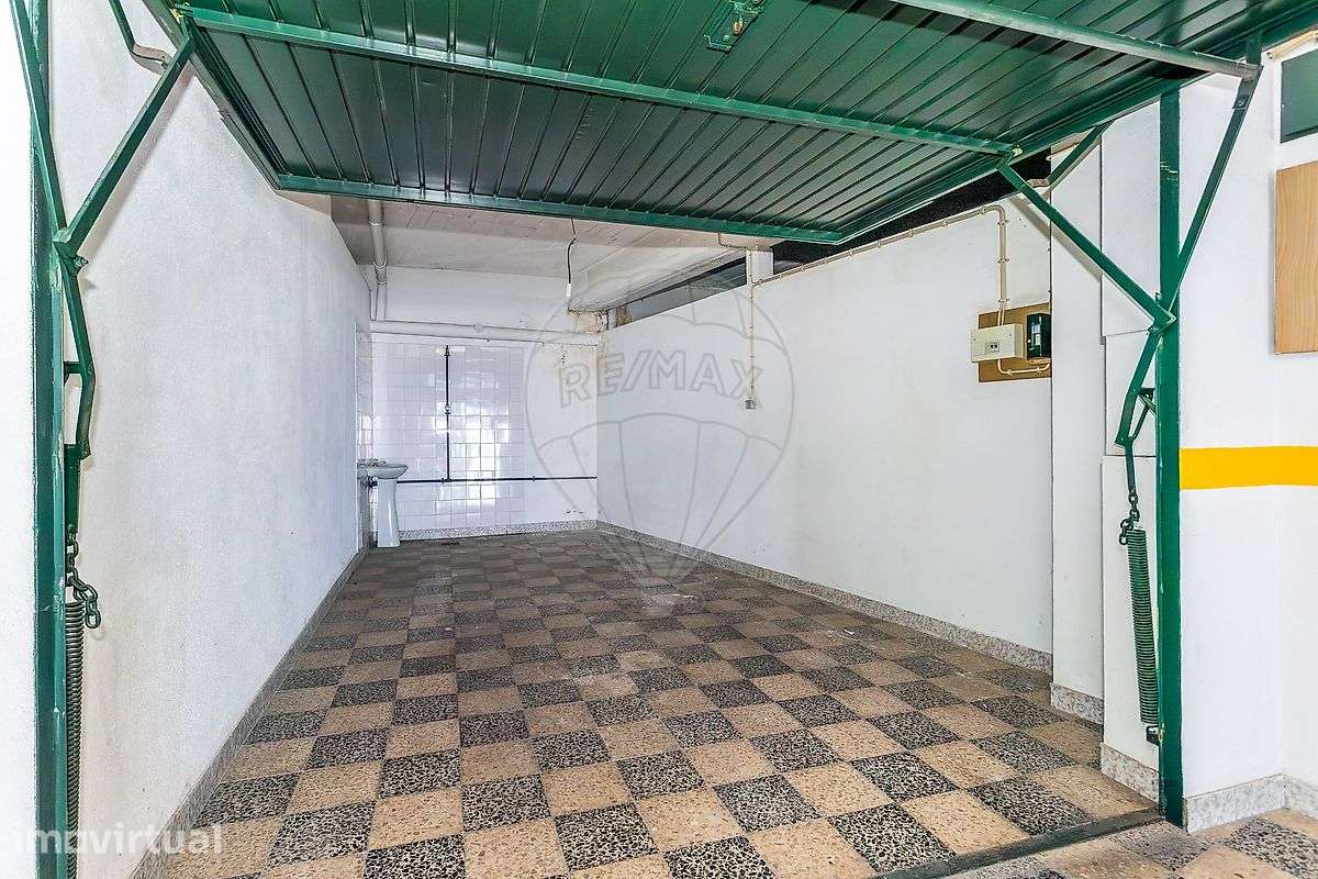 Garagem  para venda - Grande imagem: 2/7