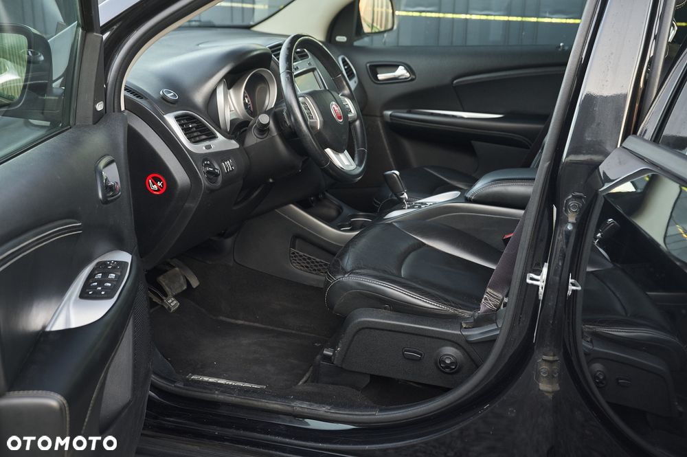 Fiat Freemont 2.0 Multijet 16V DPF Automatik Allrad Black Code - 5