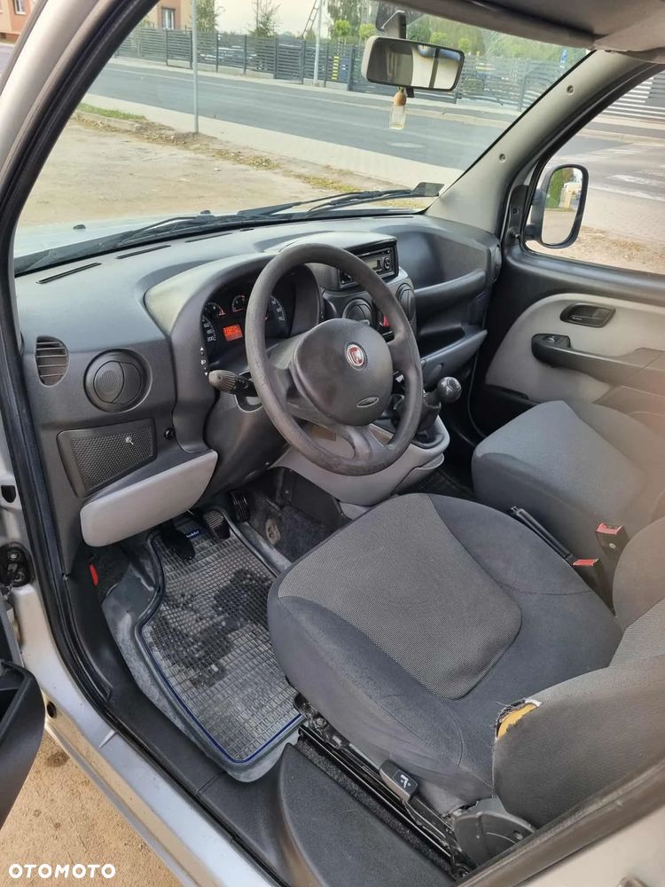 Fiat Doblo II 1.9 JTD Dynamic - 8