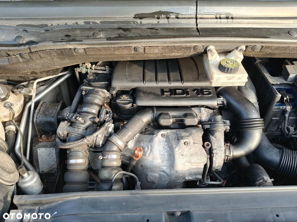 Citroën C4 Grand Picasso 1.6 HDi Equilibre - 19