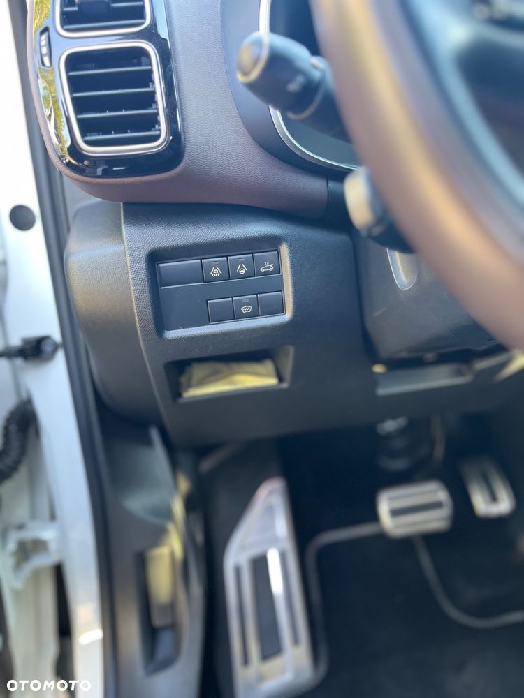 Citroën C5 Aircross 1.6 PureTech Shine EAT8 - 36