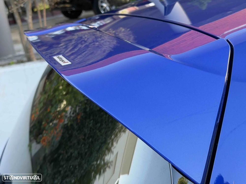VW Golf R 4Motion (BlueMotion ) - 28