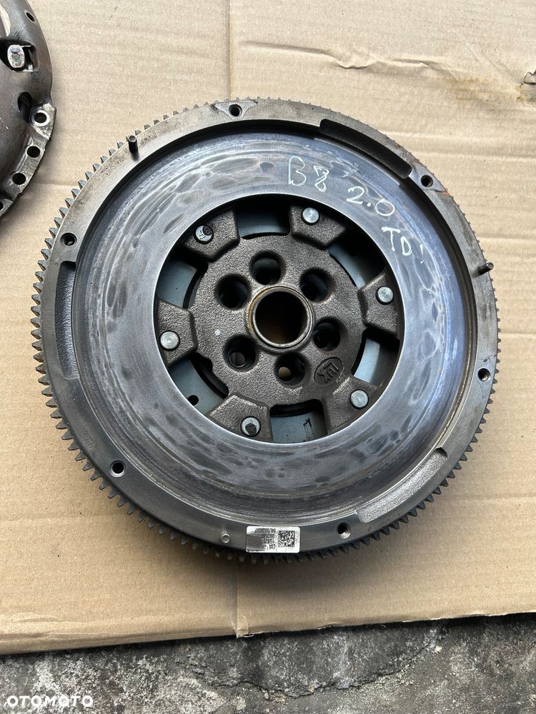 Volkswagena audi seat zestaw sprzęgła 04L105266AF dwumas docisk tarcza 2.0 tdi passat b8 golf 7 tarraco leon III octavia III - 2