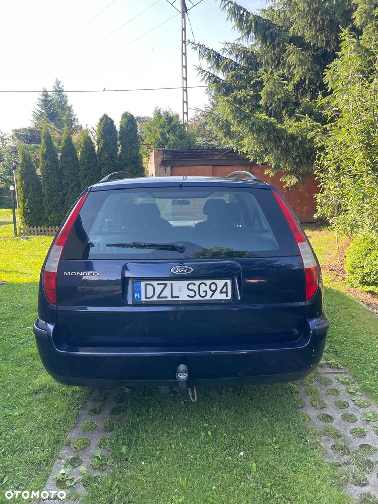 Ford Mondeo 1.8 Trend - 5