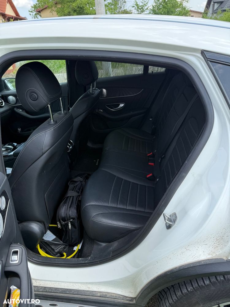 Mercedes-Benz GLC 350 e 4Matic 7G-TRONIC AMG Line - 5