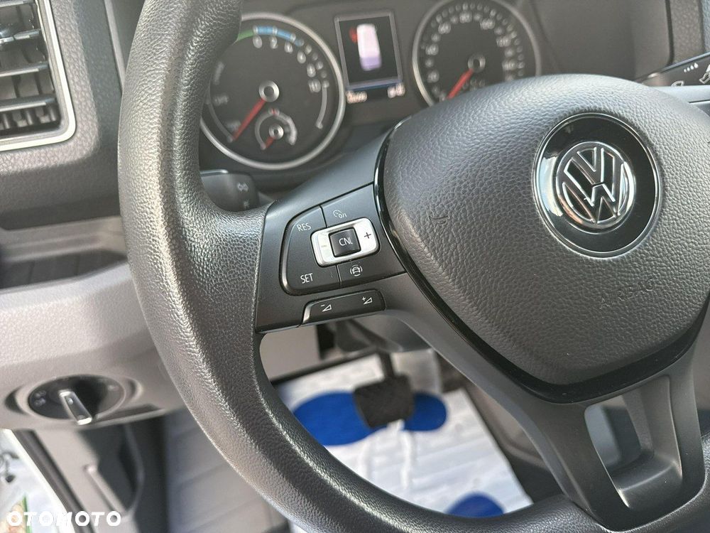 Volkswagen Crafter - 23