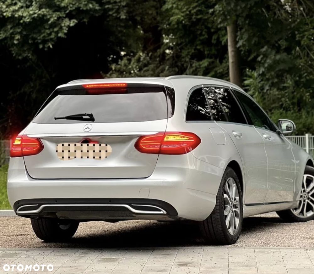 Mercedes-Benz Klasa C - 2