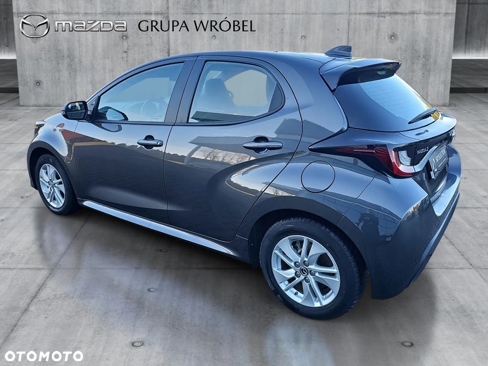Mazda 2 - 7