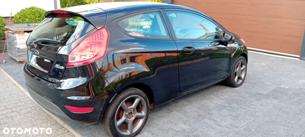 Ford Fiesta 1.25 Trend Edition - 4