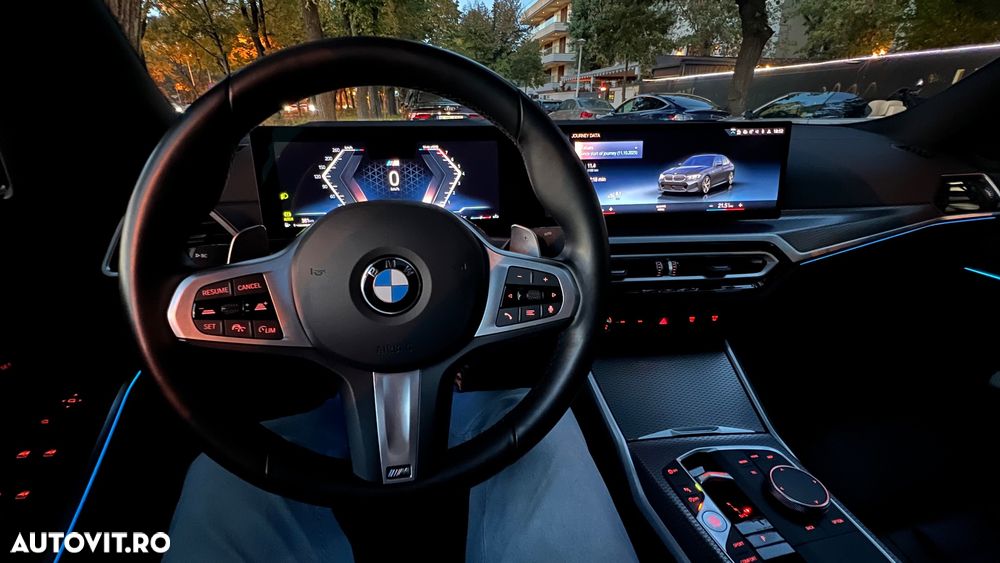 BMW Seria 3 330i xDrive Aut. - 34