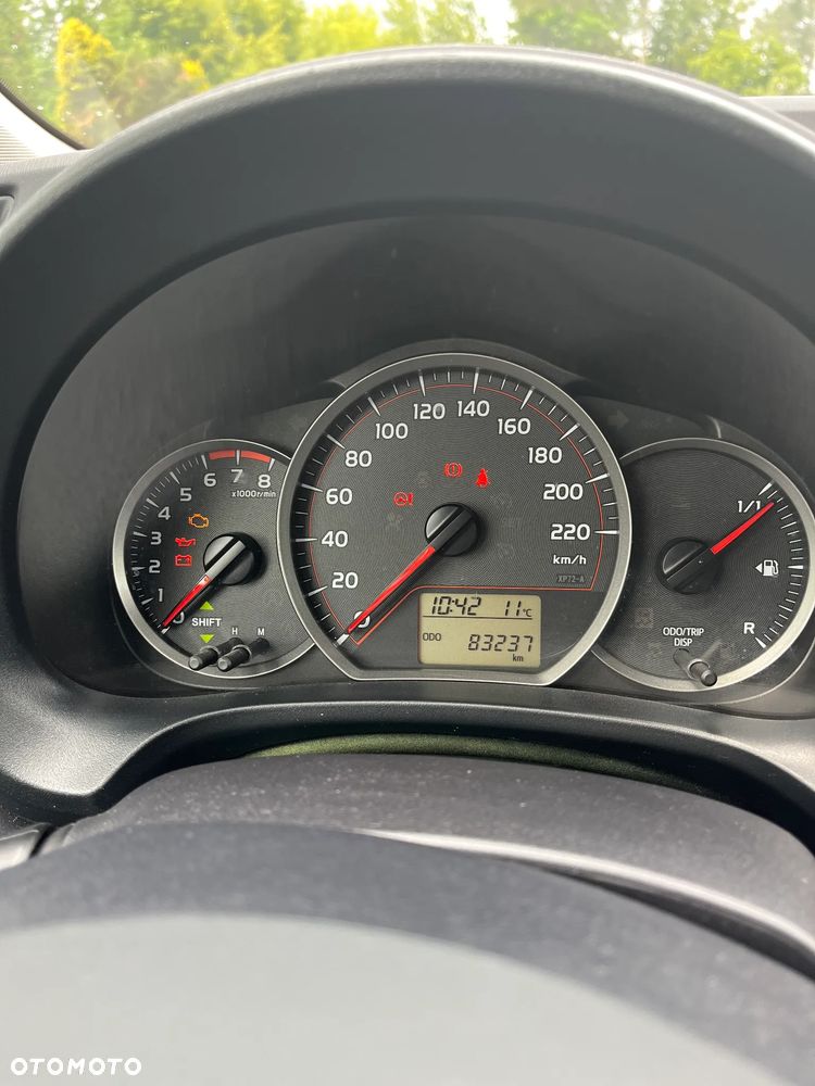 Toyota Yaris 1.33 Premium - 30