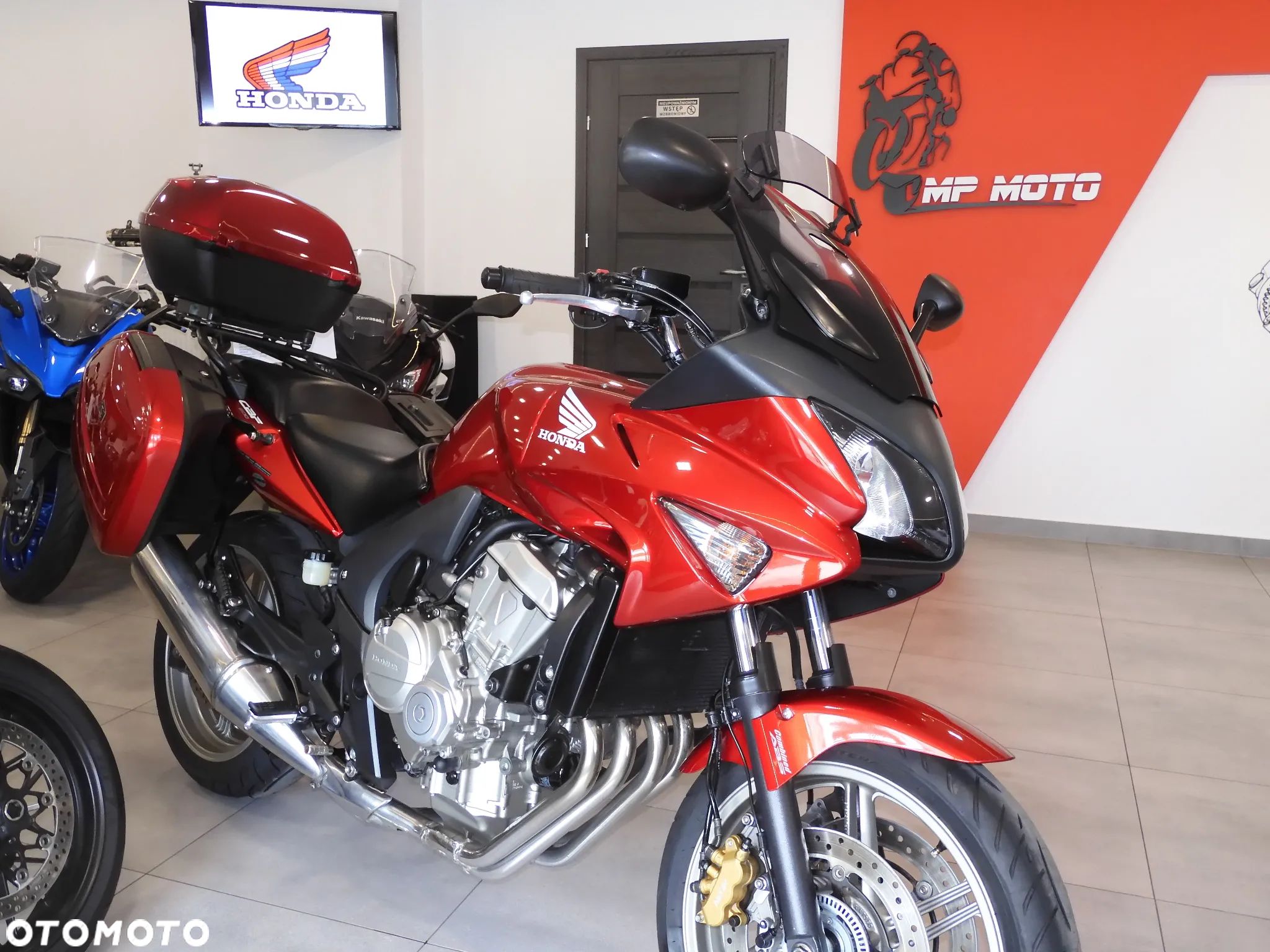 Honda CBF - 1