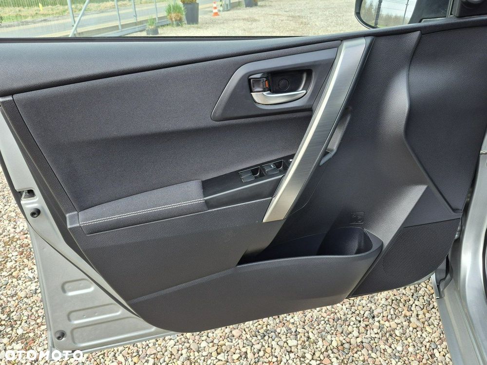 Toyota Auris - 31