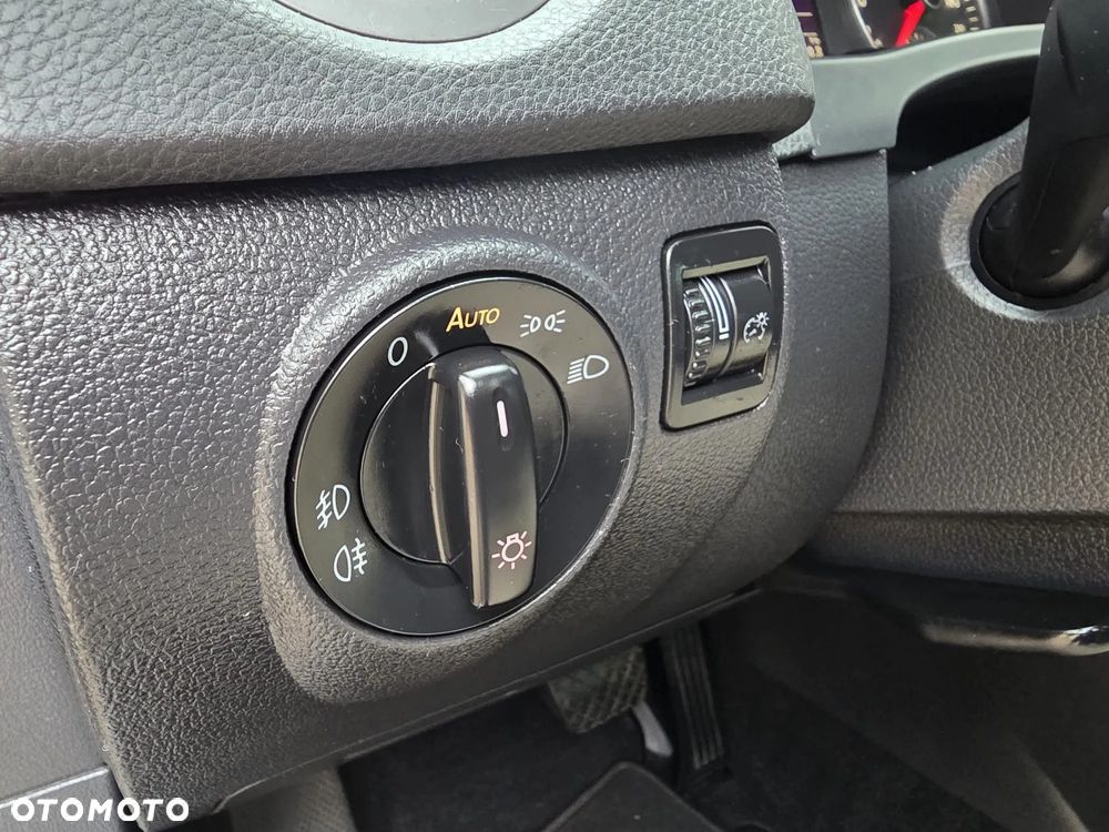 Volkswagen Tiguan 2.0 TSI 4Mot Sport DSG - 29