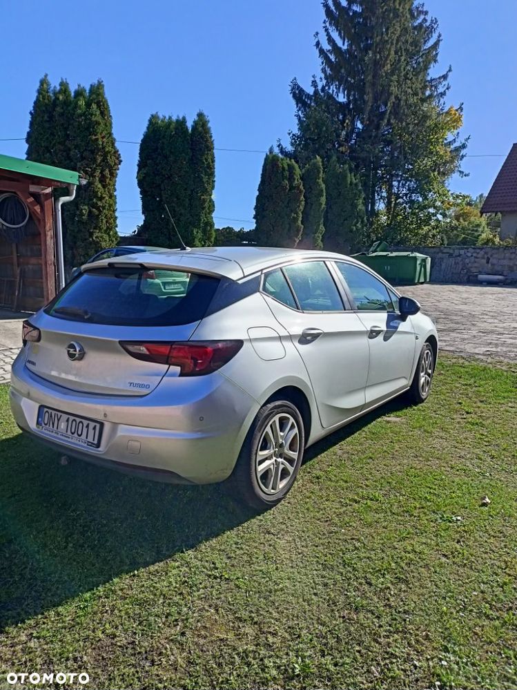 Opel Astra - 4