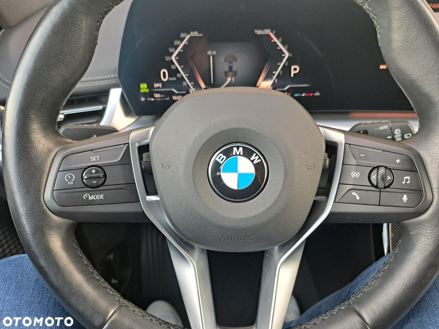 BMW X1 sDrive18i xLine - 11