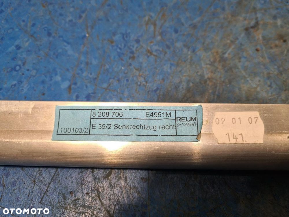 BMW 5 E39 TOURING ROLETA DRZWI PRAWY TYŁ 8208706 - 2