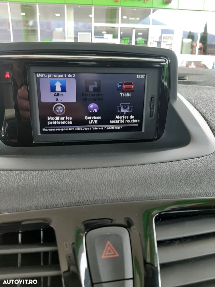 Renault Megane ENERGY dCi 130 Start & Stop Bose Edition - 24