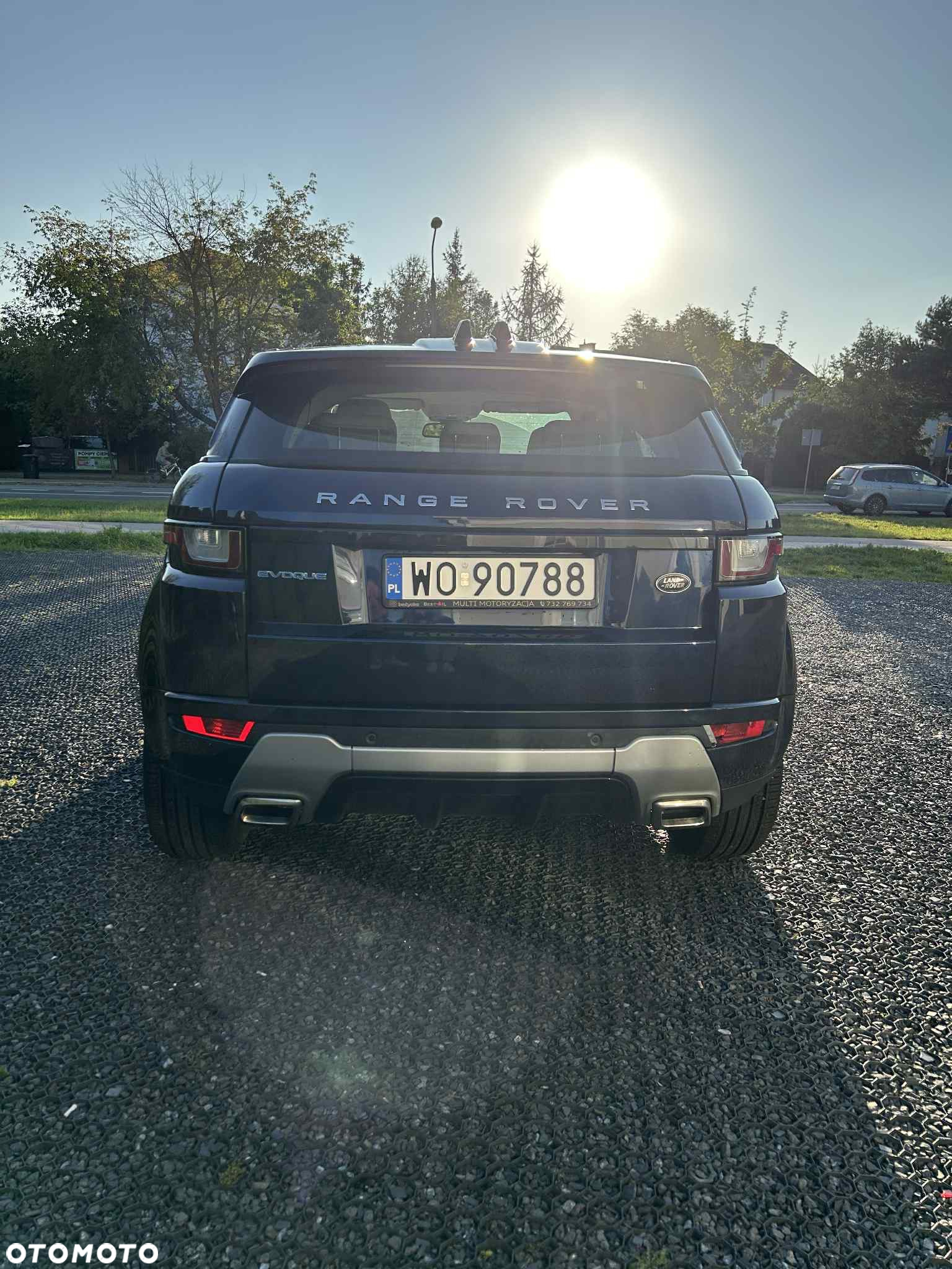 Land Rover Range Rover Evoque 2.0 D150 R-Dynamic - 10