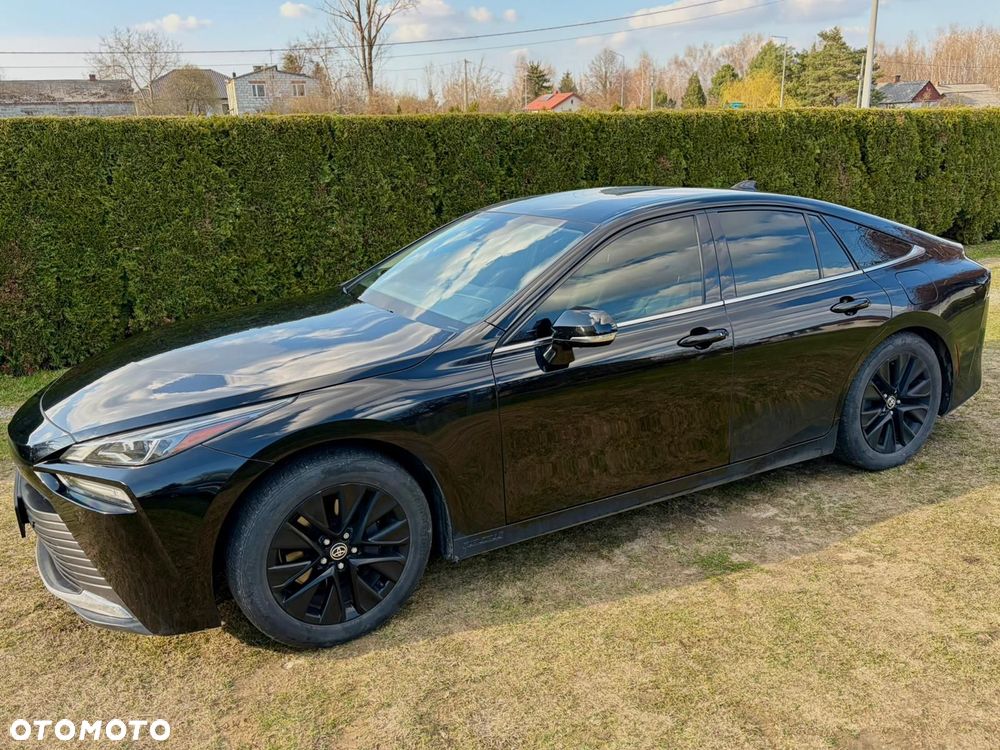 Toyota Mirai Standard - 12
