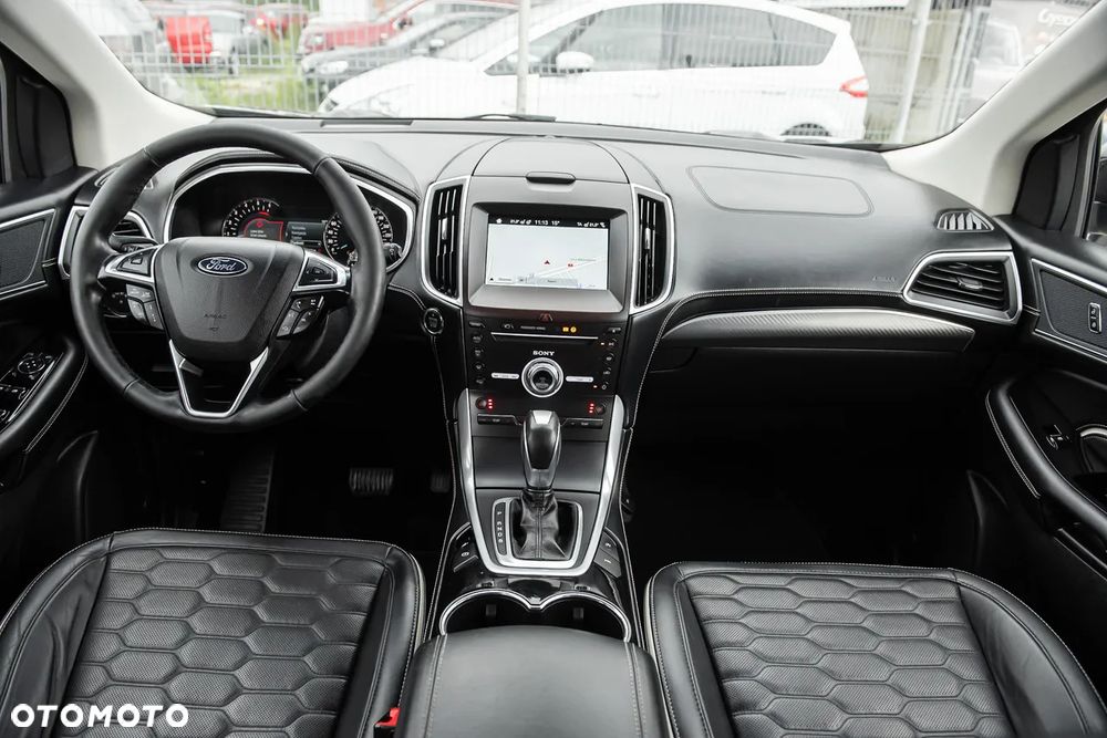 Ford Edge 2.0 TDCi Bi-Turbo 4x4 Vignale - 26