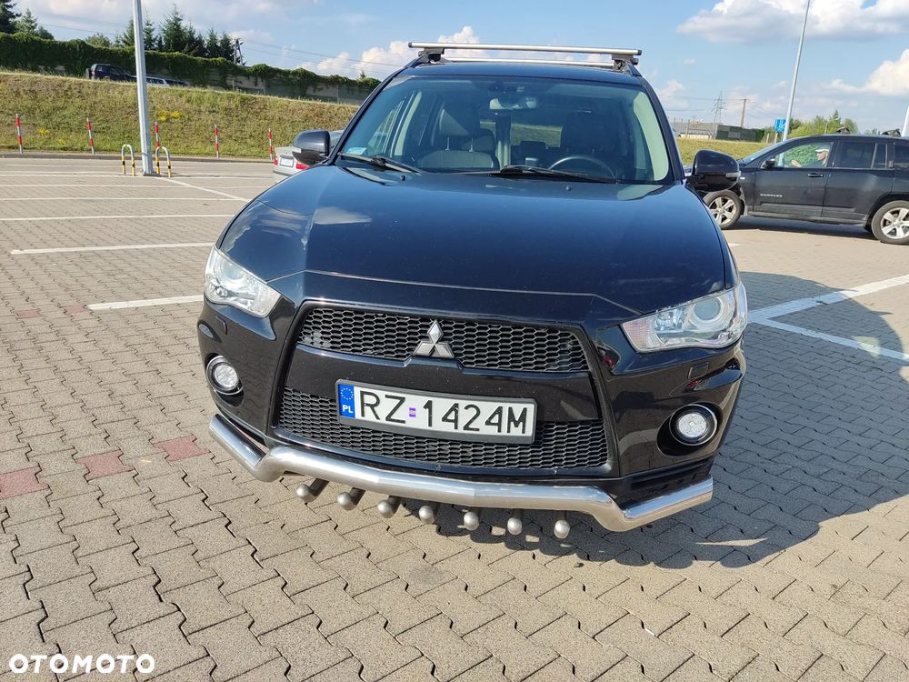 Mitsubishi Outlander 2.4 Intense CVT - 3