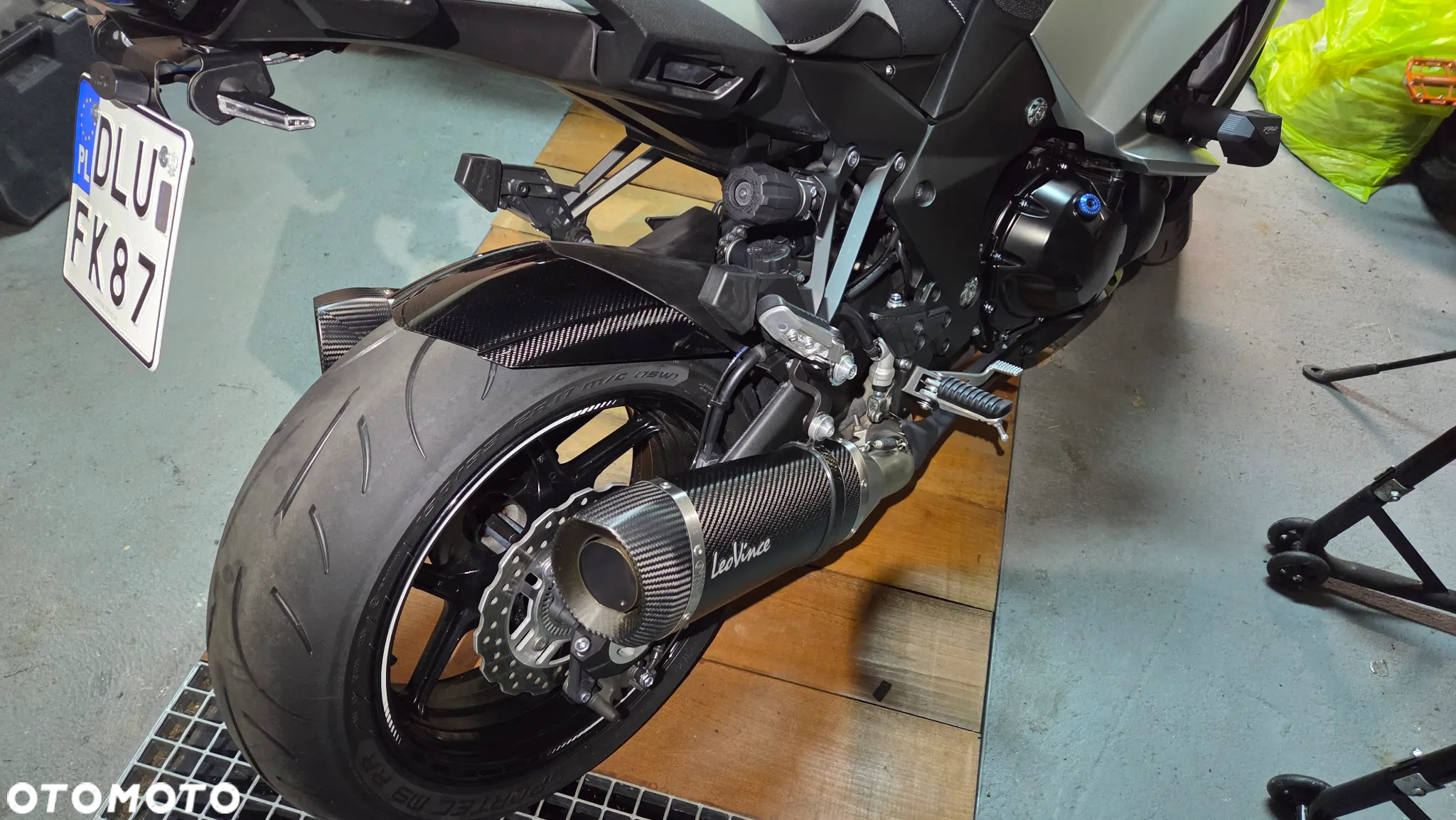 Kawasaki Ninja 1000 SX - 14