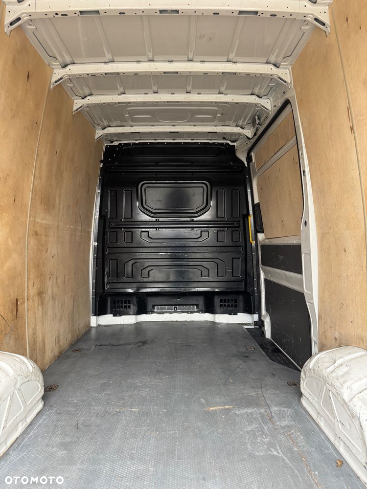 Volkswagen Crafter - 7