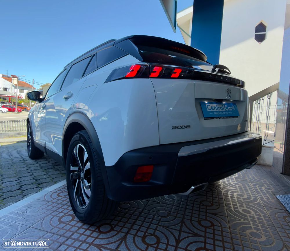 Peugeot 2008 1.2 PureTech GT - 8