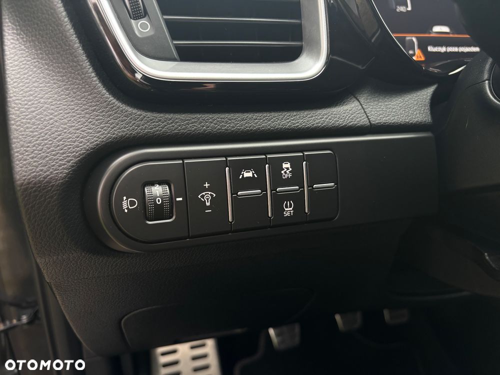 Kia ProCeed 1.4 T-GDI OPF GT LINE - 38