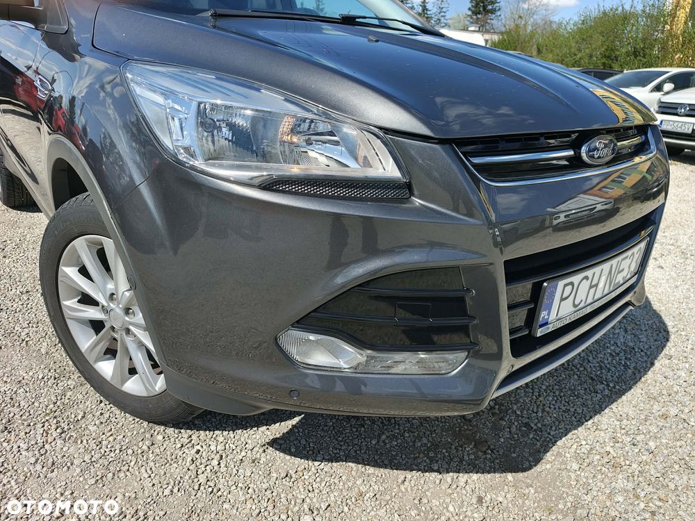 Ford Kuga 1.5 EcoBoost 4x4 Titanium - 4