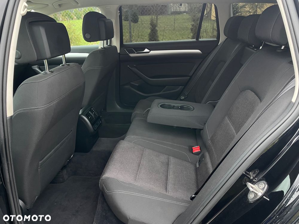 Volkswagen Passat 2.0 TDI DSG (BlueMotion Technology) Comfortline - 10